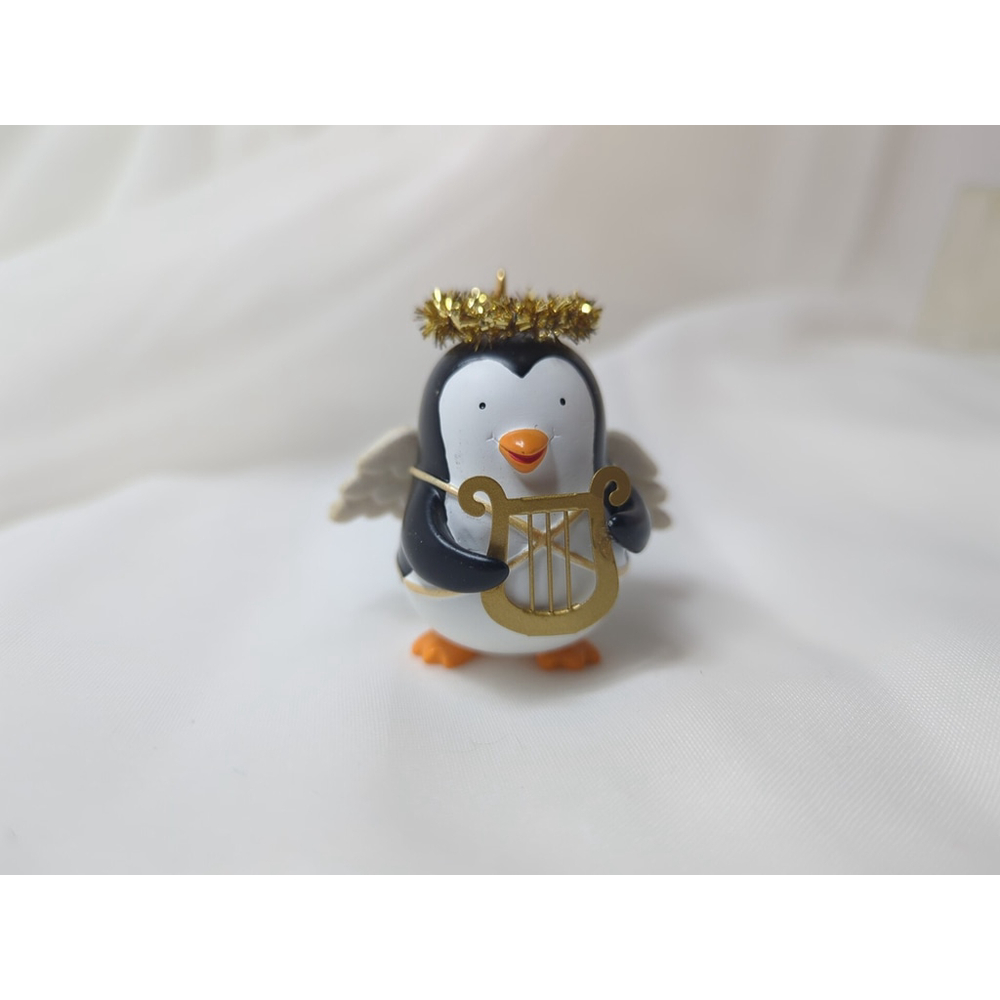 Hallmark Keepsake Ornament 2007 Scooter Angel South Pole Pals Penguin